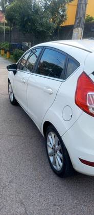 FORD FIESTA 1.6 TI-VCT FLEX TITANIUM PLUS POWERSHIFT